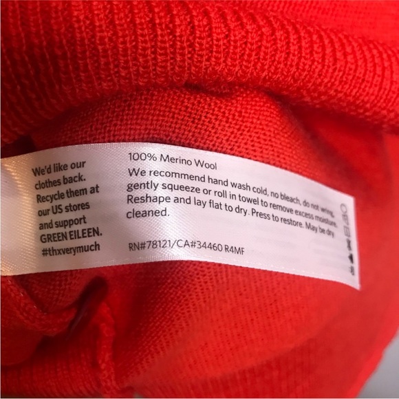 NEW! Eileen Fisher Red Merino Wool Cardigan Small - Picture 7 of 7